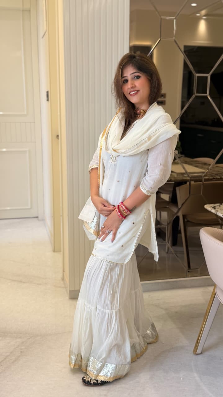 White Mul cotton sharara set - Image 4